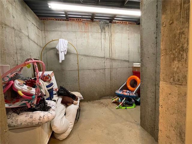 33 Heartwood SW Drive, Cartersville, GA 30120