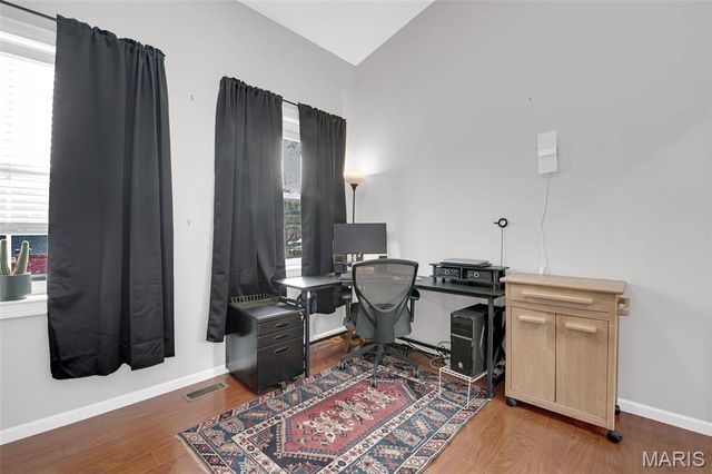 1111 Allen Avenue, St Louis, MO 63104