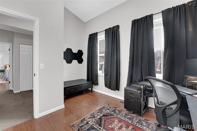 1111 Allen Avenue, St Louis, MO 63104