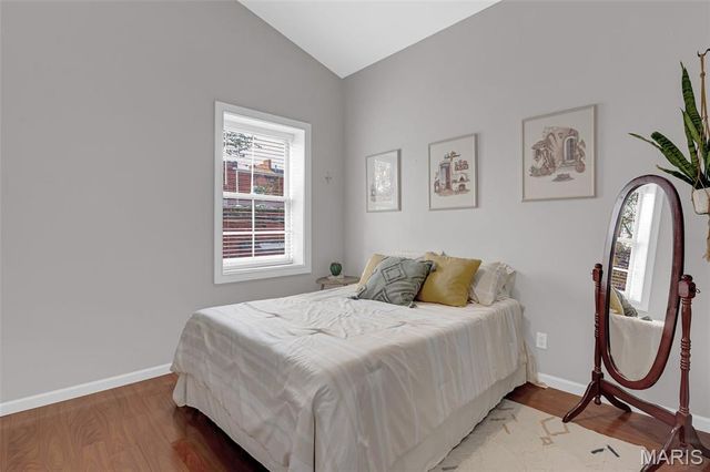 1111 Allen Avenue, St Louis, MO 63104