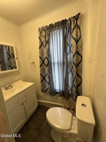 818 Cutler Street, Schenectady, NY 12303