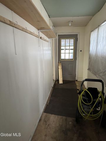 818 Cutler Street, Schenectady, NY 12303