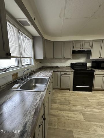 818 Cutler Street, Schenectady, NY 12303