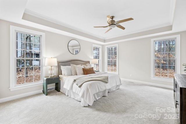 126 Lake Spring Loop, Mooresville, NC 28117