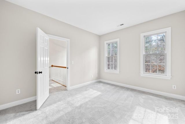 126 Lake Spring Loop, Mooresville, NC 28117