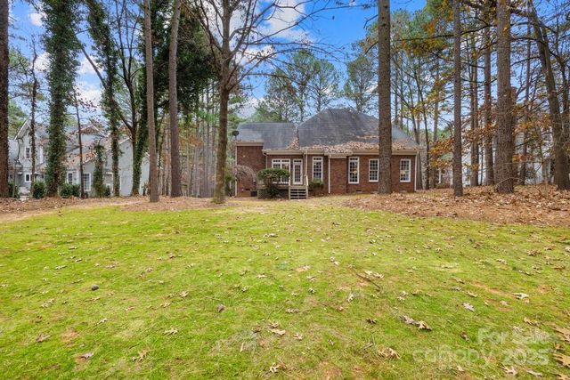126 Lake Spring Loop, Mooresville, NC 28117