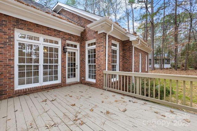 126 Lake Spring Loop, Mooresville, NC 28117