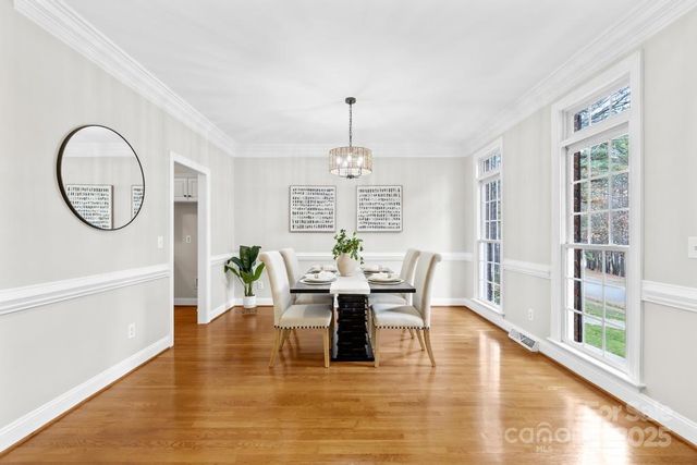 126 Lake Spring Loop, Mooresville, NC 28117