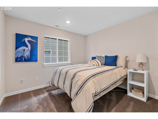 11074 Sw STOCKHOLM Dr, Wilsonville, OR 97070