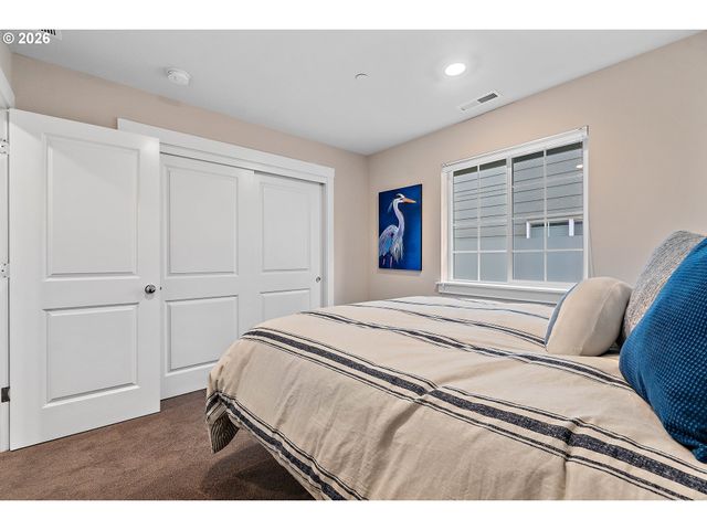 11074 Sw STOCKHOLM Dr, Wilsonville, OR 97070