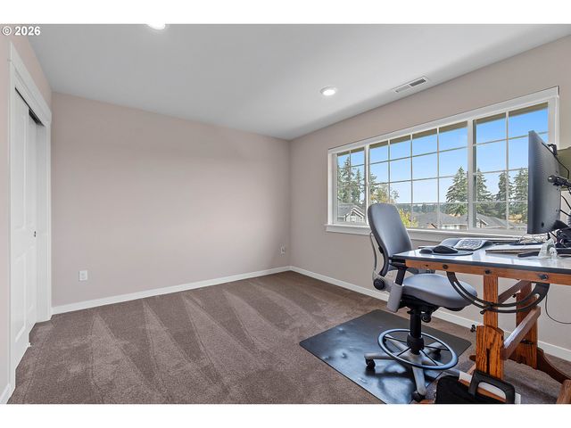 11074 Sw STOCKHOLM Dr, Wilsonville, OR 97070