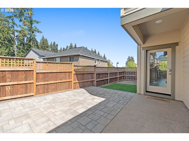 11074 Sw STOCKHOLM Dr, Wilsonville, OR 97070