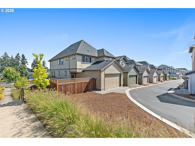 11074 Sw STOCKHOLM Dr, Wilsonville, OR 97070