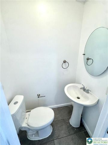 909 South Hall Street, Allentown City, PA 18103