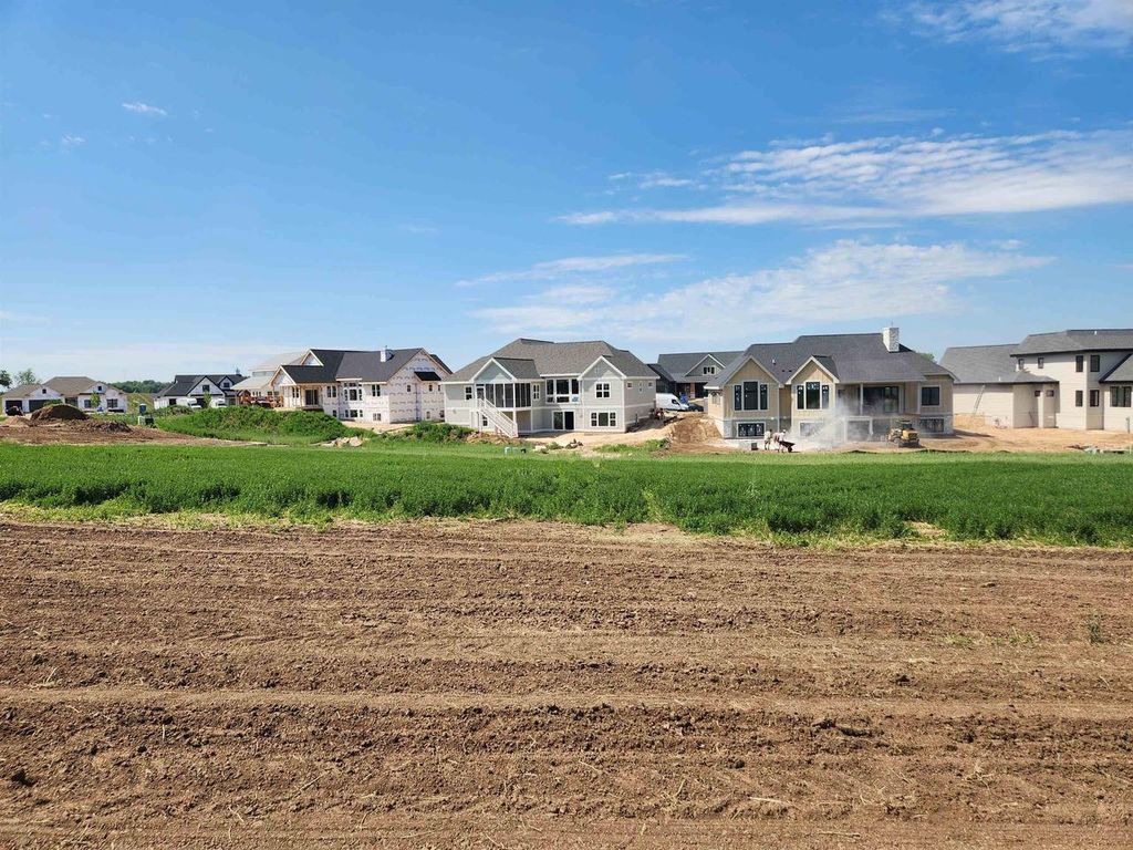 1421 Atlas Trail, Waunakee, WI 53597