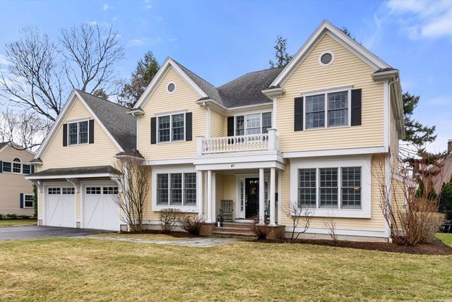 41 Chesterton Rd, Wellesley, MA 02481