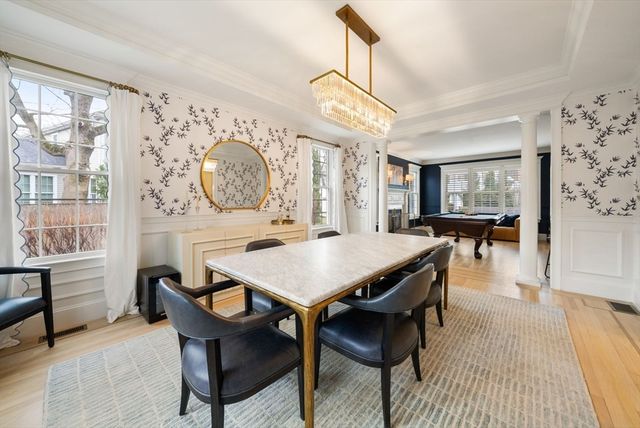 41 Chesterton Rd, Wellesley, MA 02481