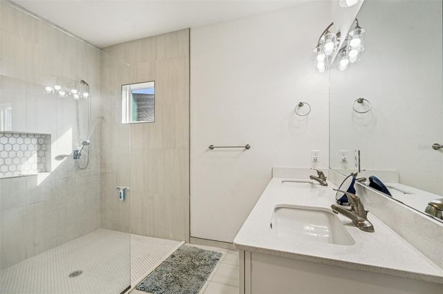 6657 SW 15TH PLACE, Gainesville, FL 32607