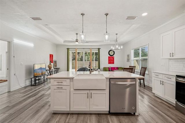 6657 SW 15TH PLACE, Gainesville, FL 32607