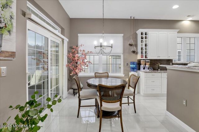 22 Congressional Road, Jackson, NJ 08527