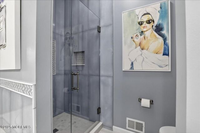 22 Congressional Road, Jackson, NJ 08527