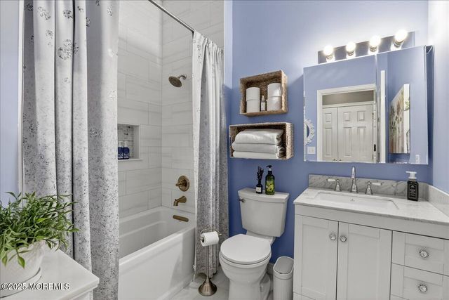 22 Congressional Road, Jackson, NJ 08527