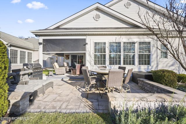 22 Congressional Road, Jackson, NJ 08527