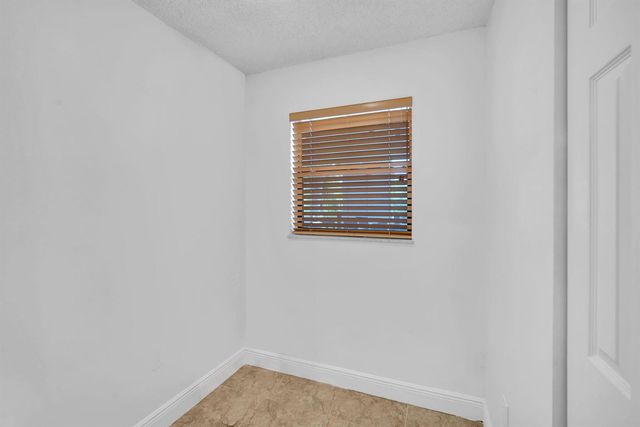 1021 Mockingbird Lane 303, Plantation, FL 33324