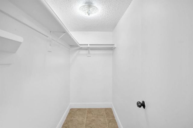 1021 Mockingbird Lane 303, Plantation, FL 33324