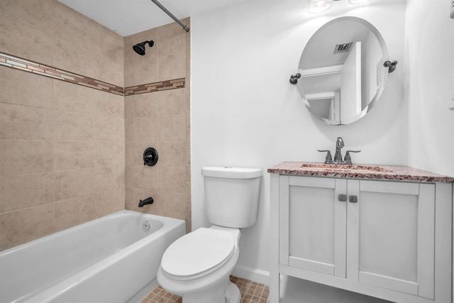 1021 Mockingbird Lane 303, Plantation, FL 33324