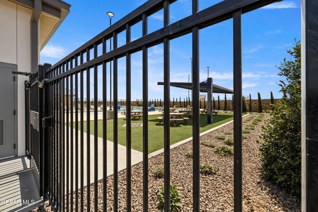 13264 COLDHAM Street, Horizon City, TX 79928