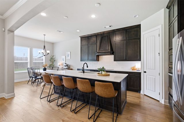 3801 Grove Valley Road, Midlothian, TX 76065