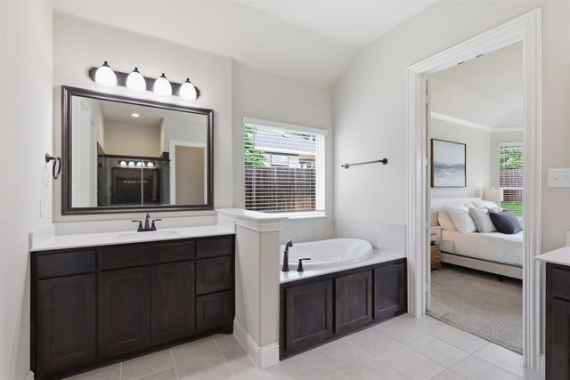 3801 Grove Valley Road, Midlothian, TX 76065