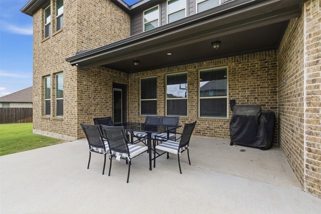 3801 Grove Valley Road, Midlothian, TX 76065