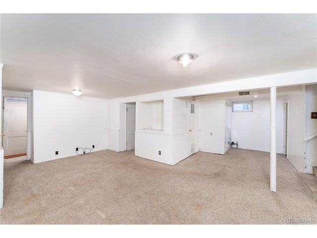 2818 Templeton Gap Rd, Colorado Springs, CO 80907