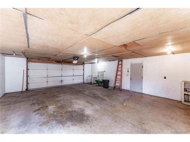 2818 Templeton Gap Rd, Colorado Springs, CO 80907