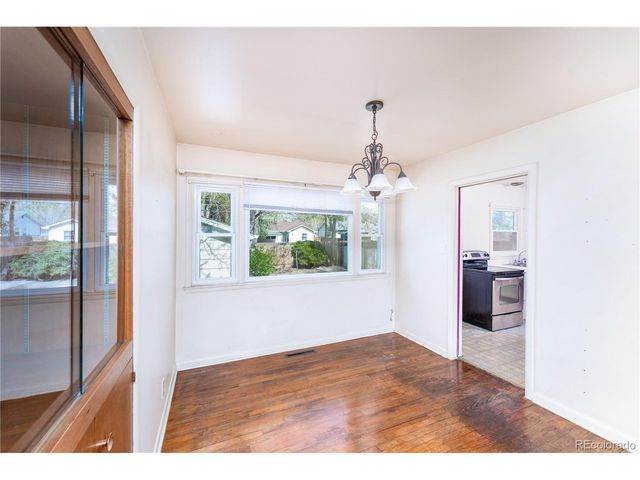 2818 Templeton Gap Rd, Colorado Springs, CO 80907