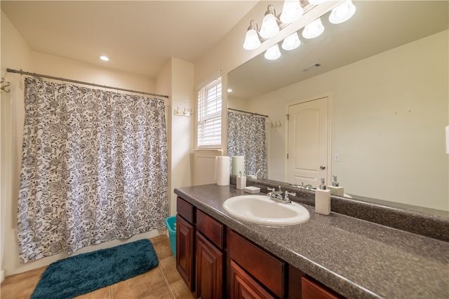 6309 S 37th Street, Rogers, AR 72758