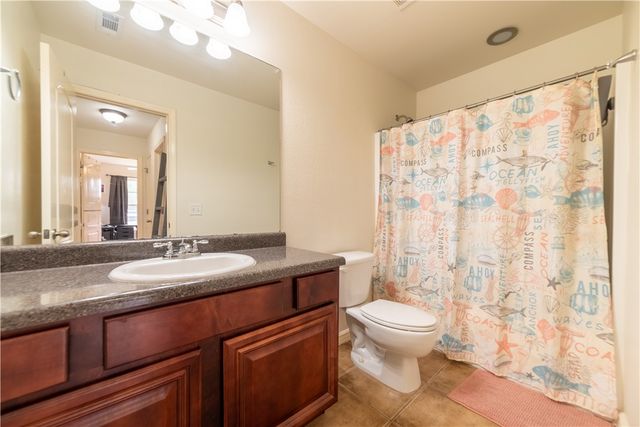 6309 S 37th Street, Rogers, AR 72758