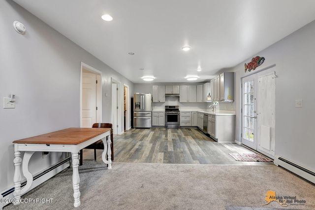 6400 N Weltin Way, Palmer, AK 99645