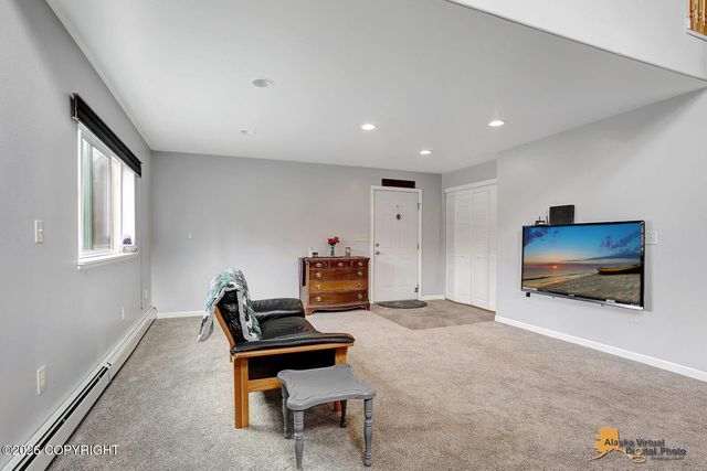 6400 N Weltin Way, Palmer, AK 99645