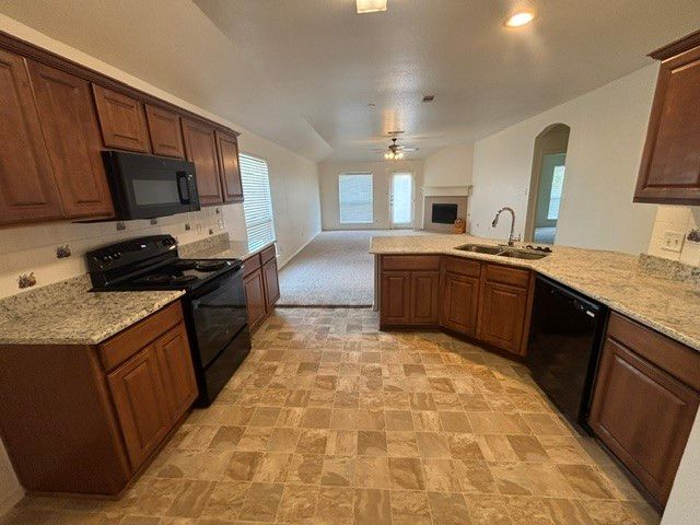 4415 Ashbury Lane, Mansfield, TX 76063