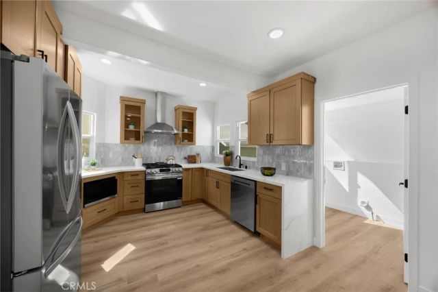 724 Solano, Los Angeles, CA 90012
