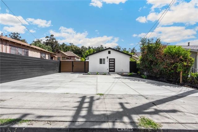 724 Solano, Los Angeles, CA 90012