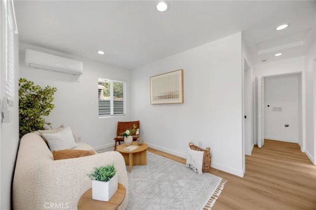 724 Solano, Los Angeles, CA 90012