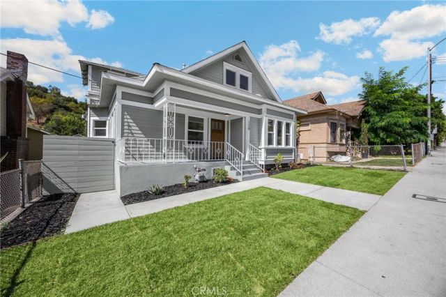 724 Solano, Los Angeles, CA 90012