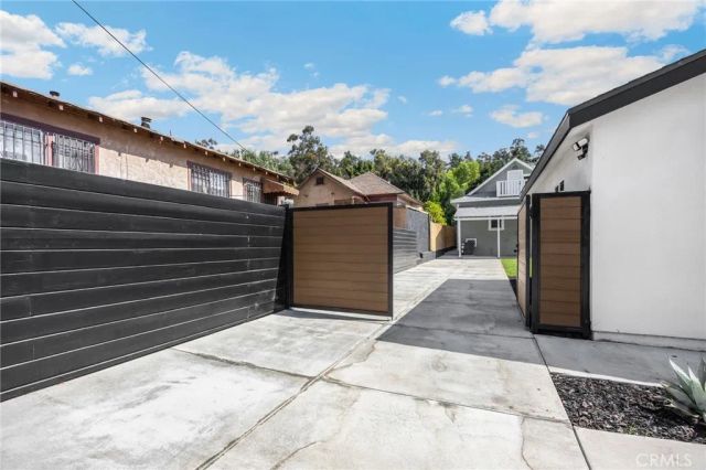724 Solano, Los Angeles, CA 90012