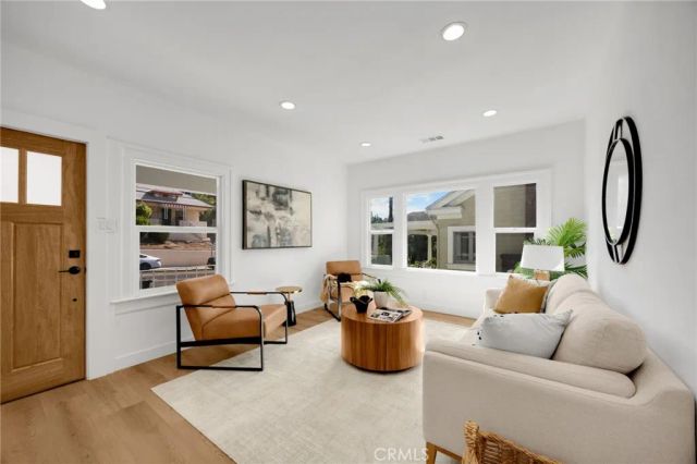 724 Solano, Los Angeles, CA 90012