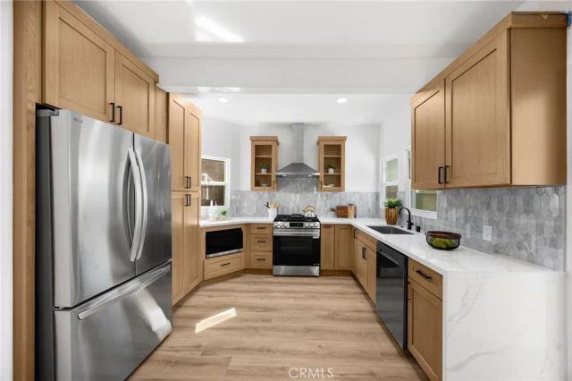 724 Solano, Los Angeles, CA 90012