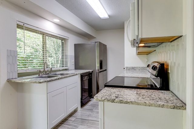 1462 Bay Shore Drive, Garland, TX 75040